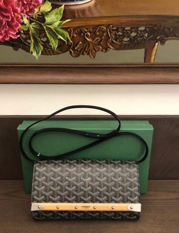Goyard Green Wallet Crossbody – Compact Luxury in Signature Monogram