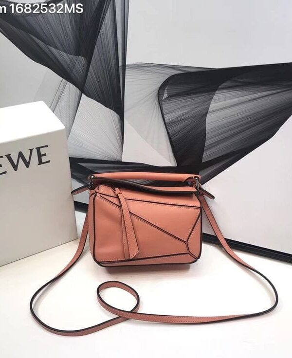 Loewe Mini Puzzle Bag – Dusty Rose Leather Crossbody Shoulder Bag