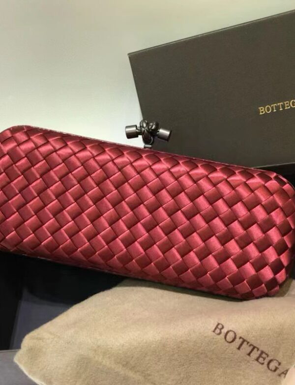 Bottega Veneta Intrecciato Knot Clutch – Metallic Gold Woven Evening Bag